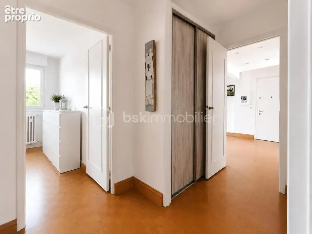 Appartement dans un écrin de verdure, deux balcons et 82 m² baignés de lumière - photo 6