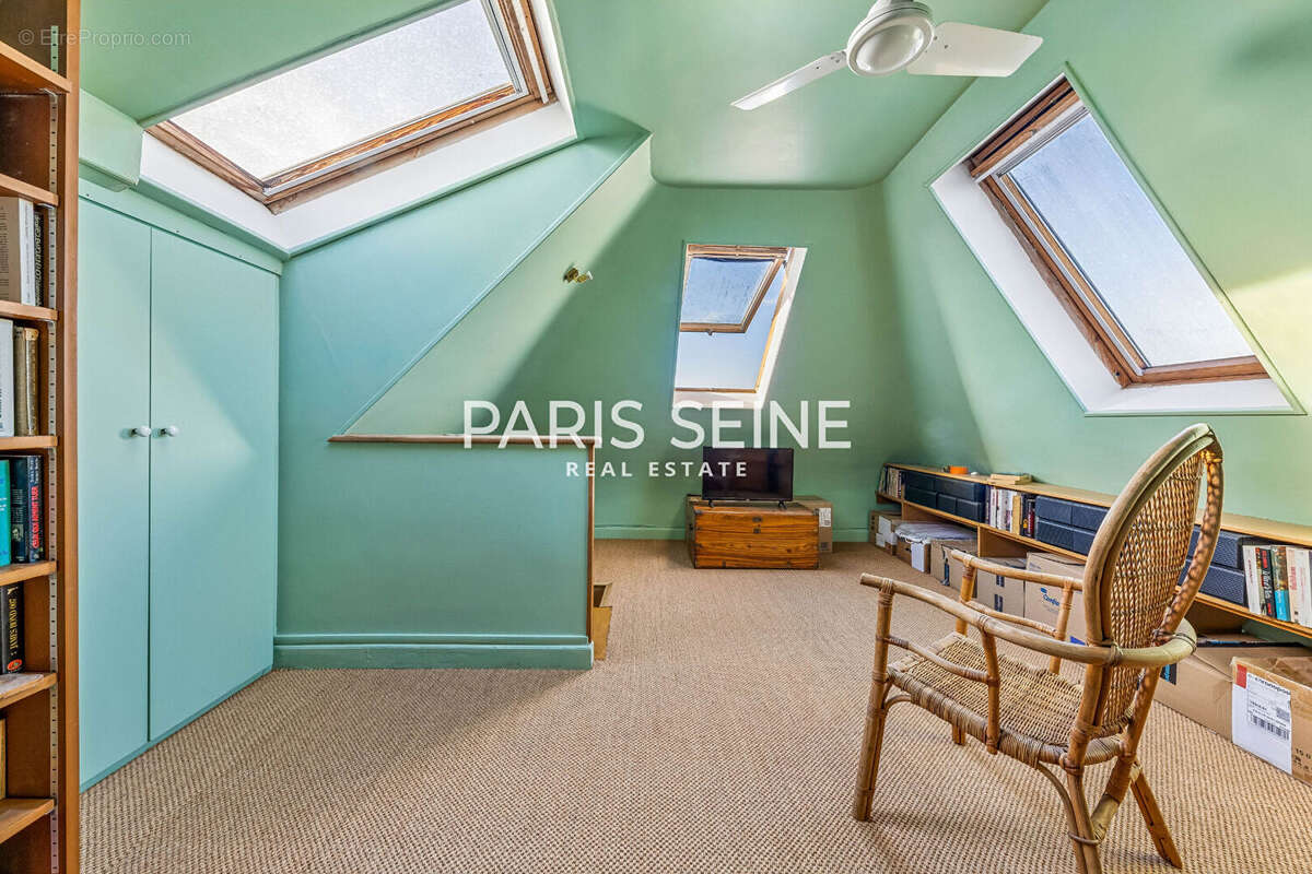 Appartement à PARIS-7E