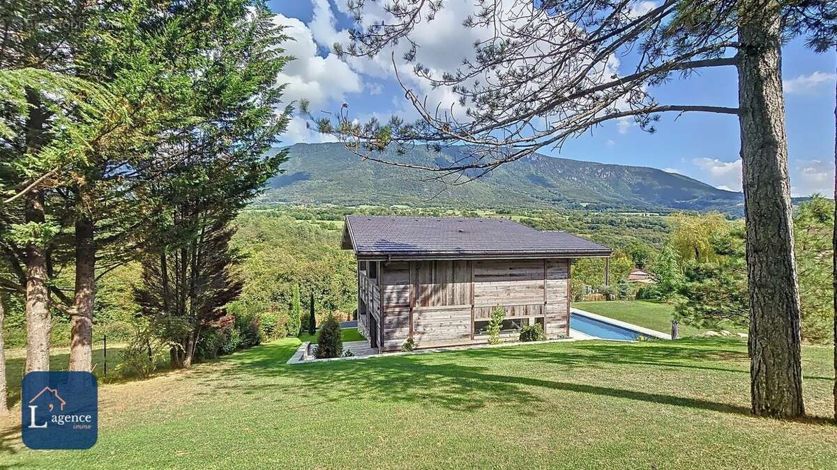Maison à CHATILLON-EN-MICHAILLE