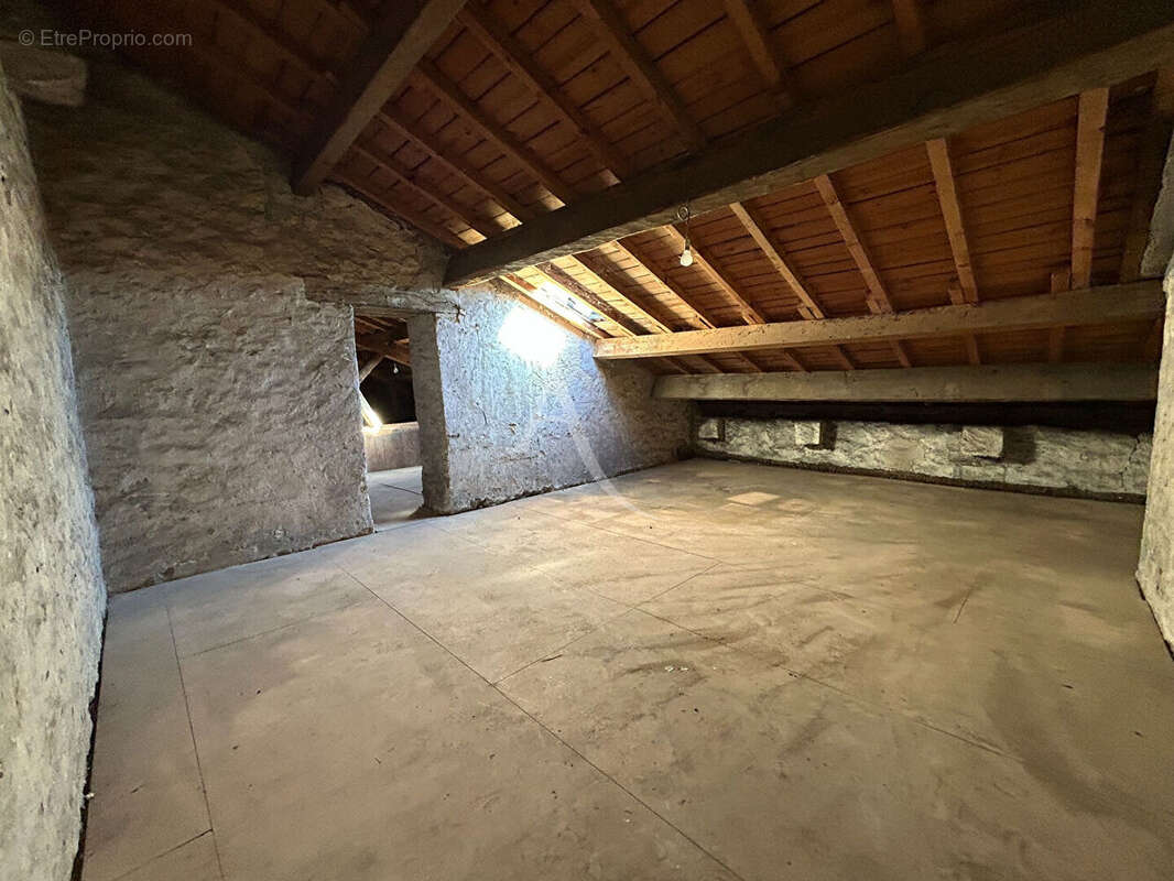 Maison à SAINT-MEDARD-EN-JALLES