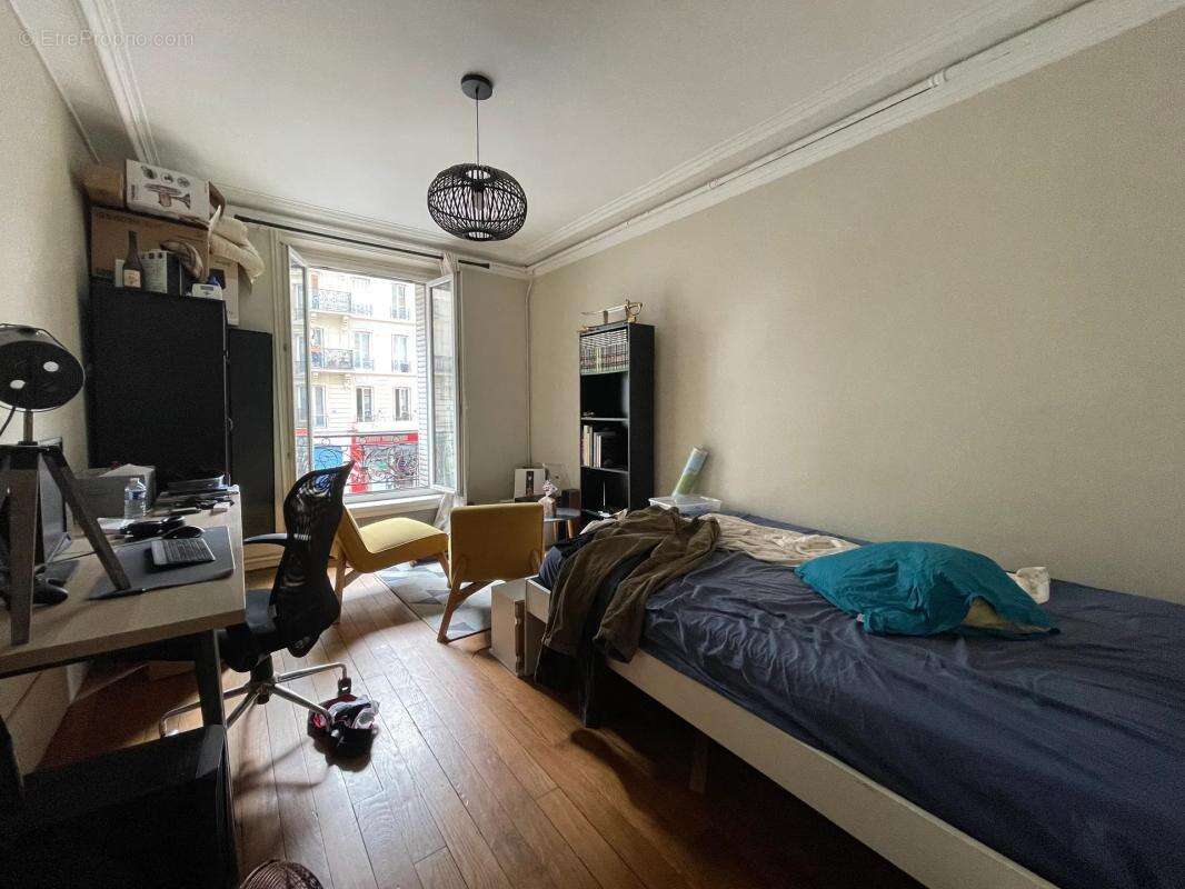 Appartement 3 pièces - 56 m2 - Paris 75018 - photo 4