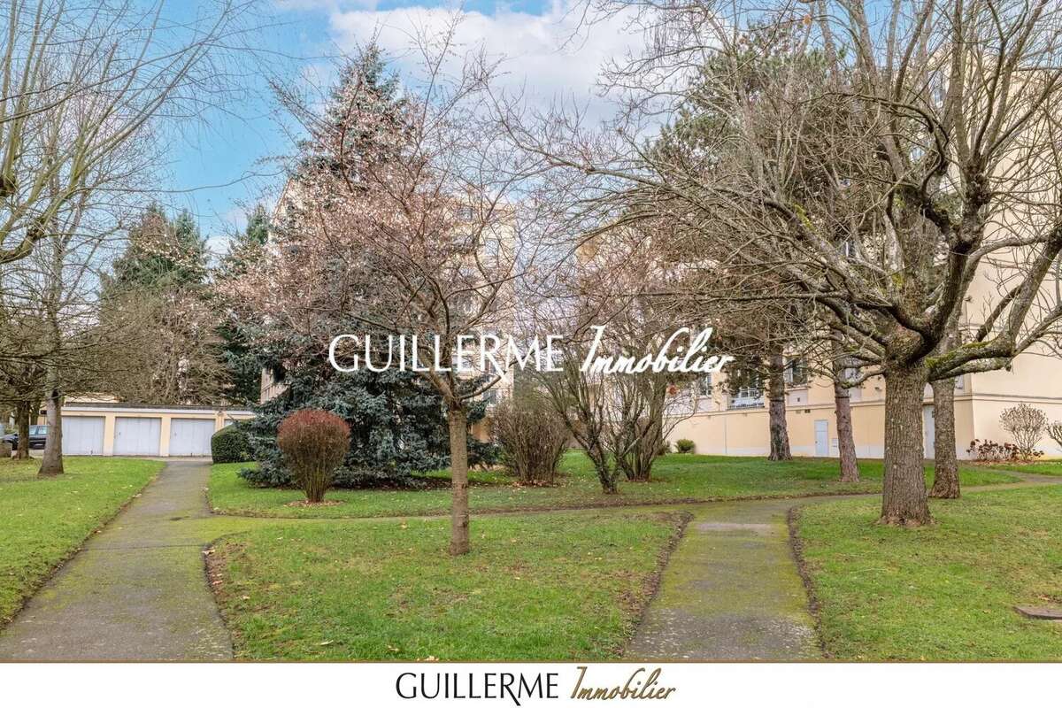 Appartement à CHAMPAGNE-AU-MONT-D'OR