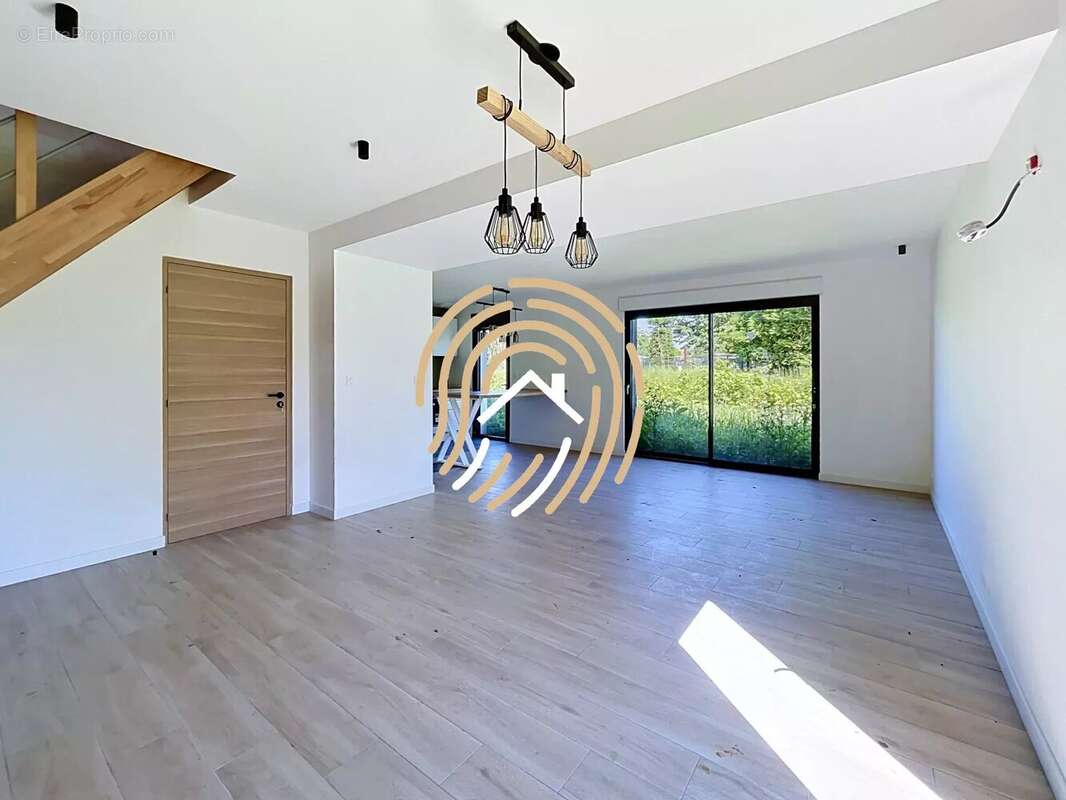 Maison 83 m² à Roost-Warendin  - photo 4