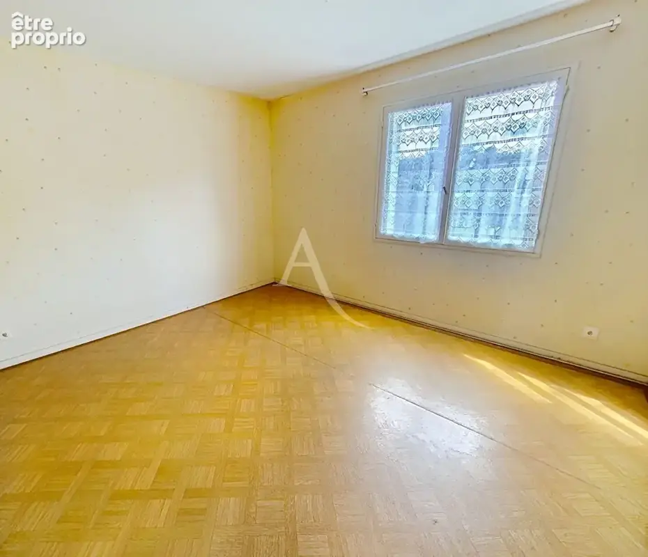 Maison Doue En Anjou 4 pièce(s) 101 m2 - photo 11