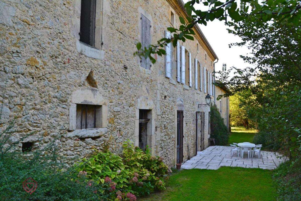 Maison à VILLEFRANCHE-DE-LAURAGAIS