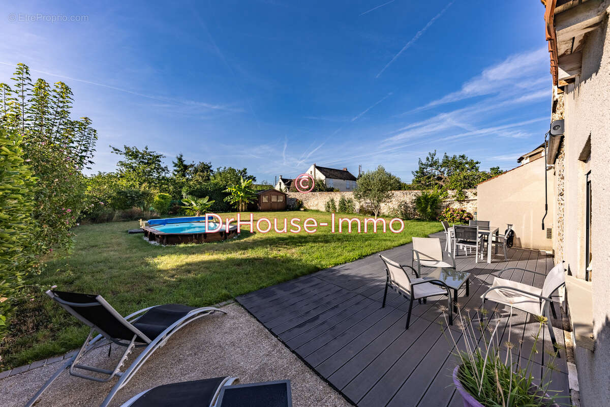 Maison à GARANCIERES