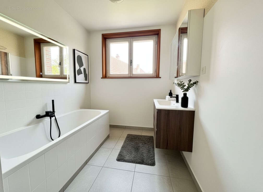 Maison à BROUSSY-LE-GRAND