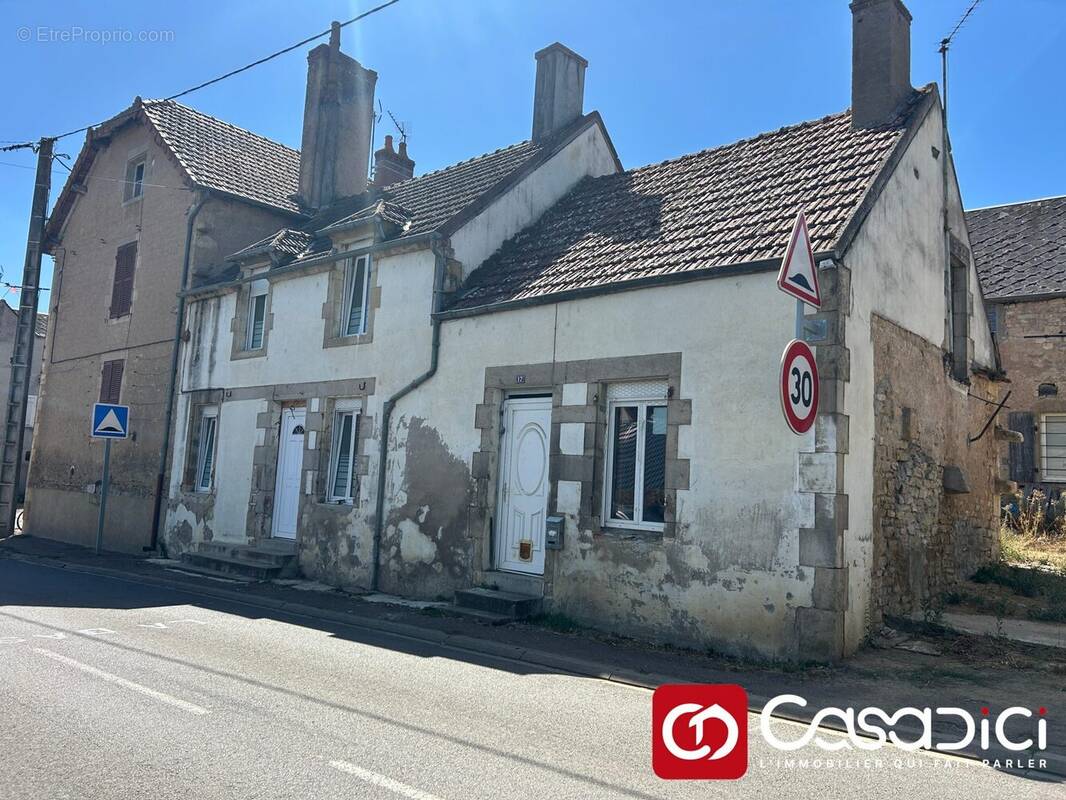 Maison à ANLEZY