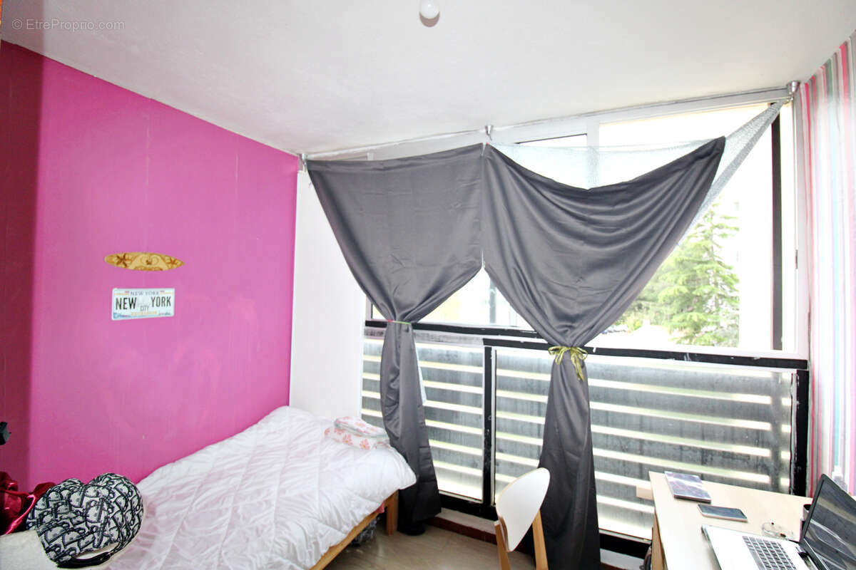 Appartement à LA VALETTE-DU-VAR