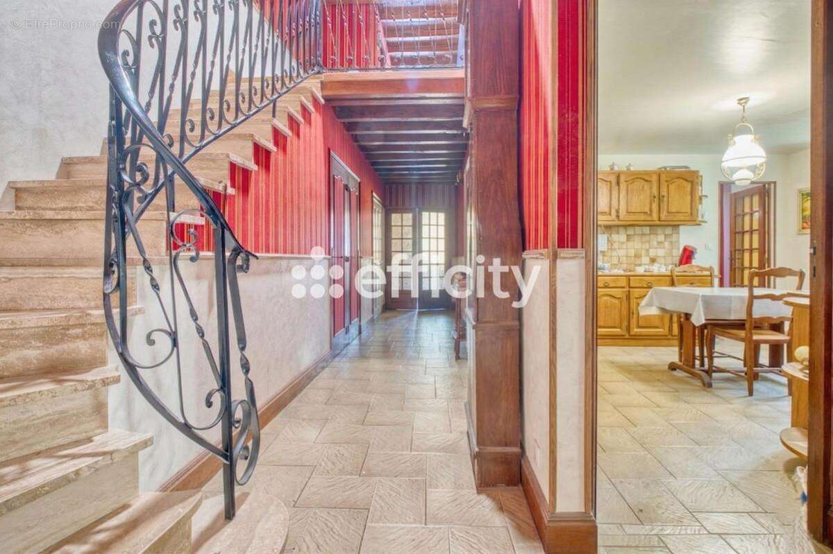 Maison 159 m² à Segonzac  - photo 9
