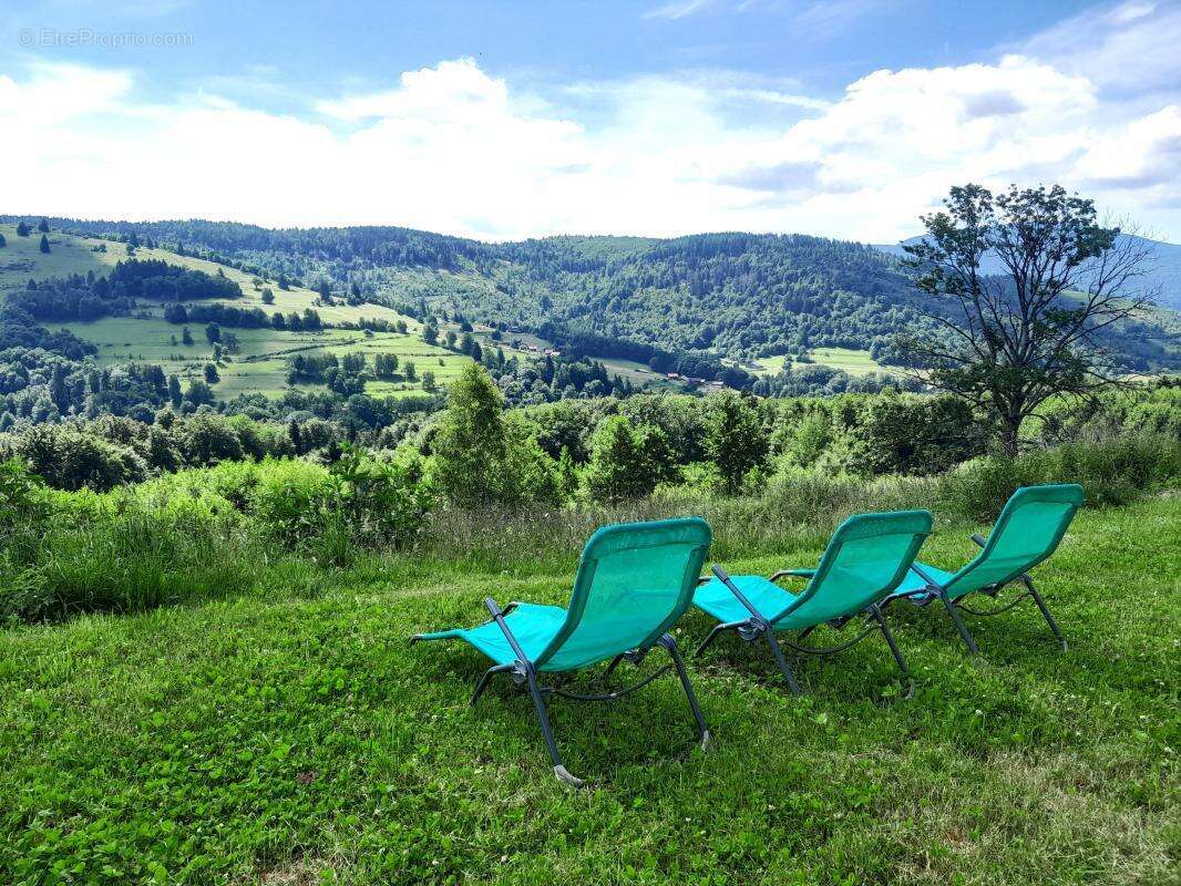 Maison à LE THILLOT