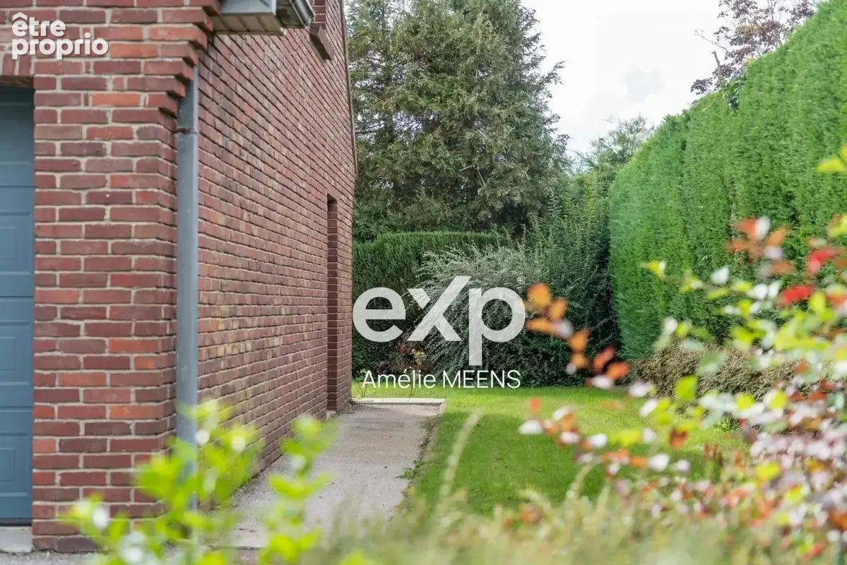 Maison 7 pièces 157 m² à vendre à Esquelbecq (59470) - photo 2