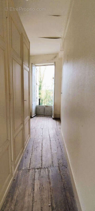 Maison à PORT-SAINTE-MARIE