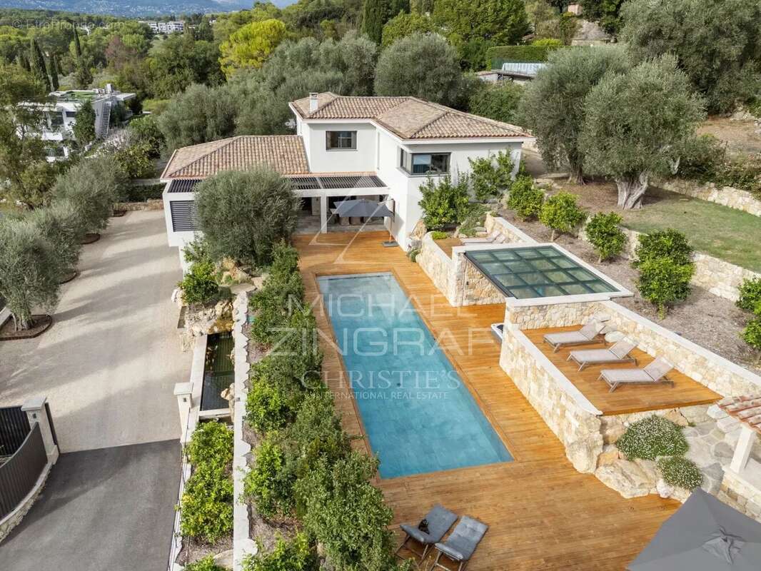 Maison à MOUGINS