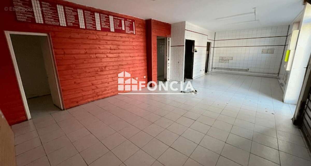 Commerce à MONT-DE-MARSAN