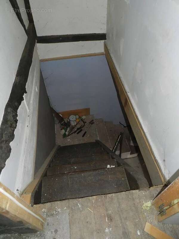 Maison à SAINT-PIERRE-SUR-DIVES