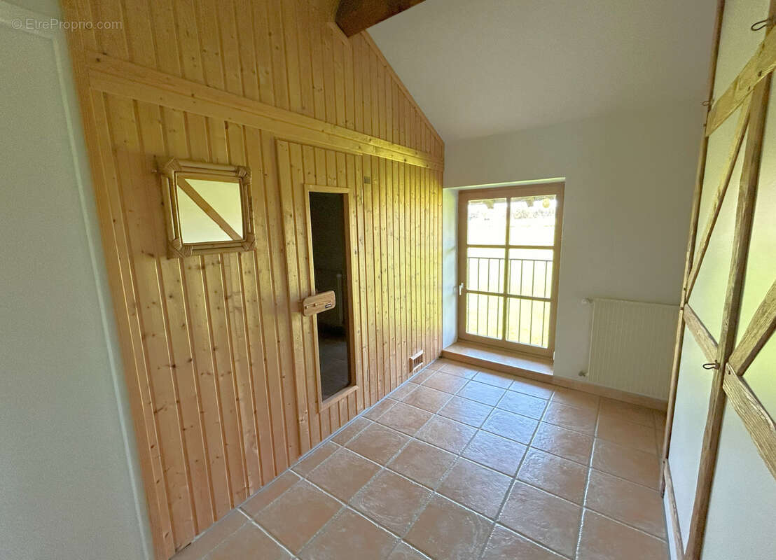 Maison à VILLARS-LES-DOMBES