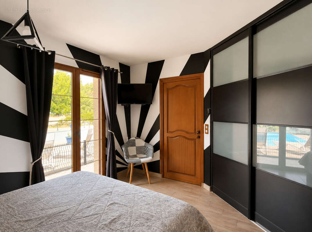 Maison familiale de 150 m2 avec piscine à Bergerac - photo 8