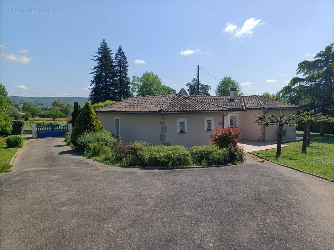 Maison à VAREN