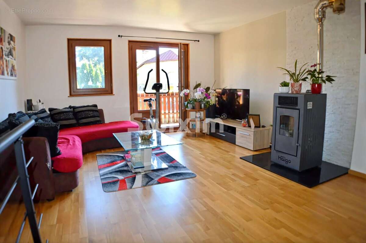 Appartement 83 m² à Les Rousses  - photo 2