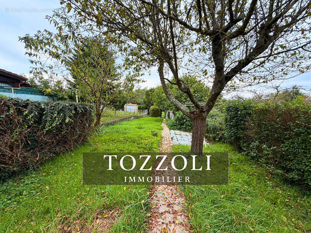 Maison à SAINT-QUENTIN-FALLAVIER