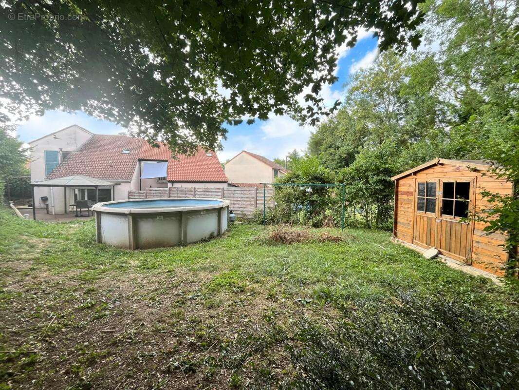 Maison à VILLEFONTAINE