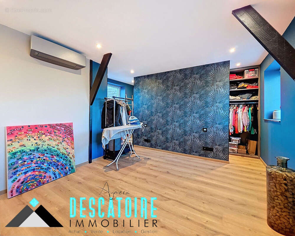 Maison à LA CHAPELLE-D&#039;ARMENTIERES