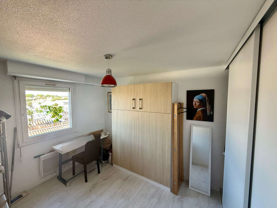 Appartement à MAUGUIO