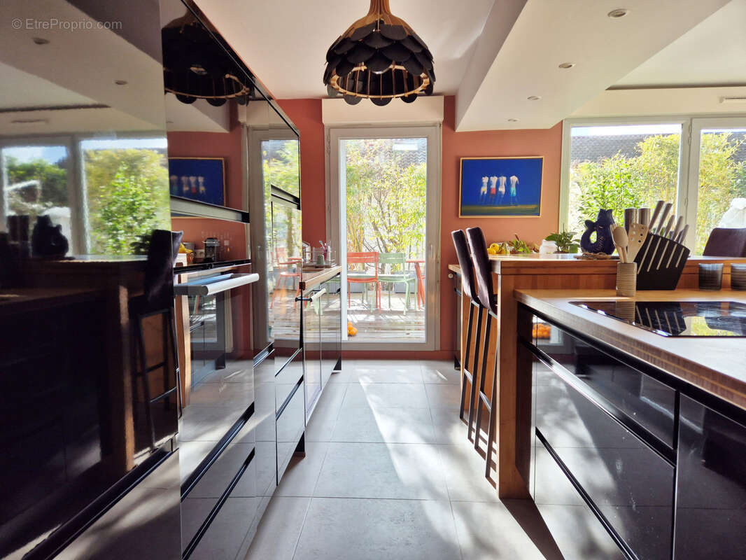 Appartement à FONTAINES-SUR-SAONE