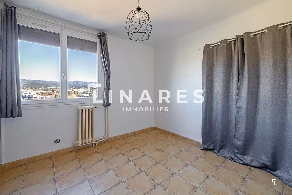 Appartement à MARSEILLE-13E