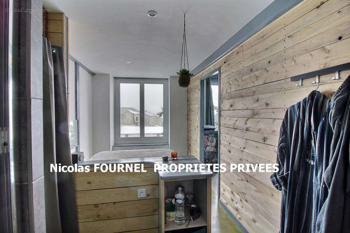 Maison à SAINT-GENEST-MALIFAUX