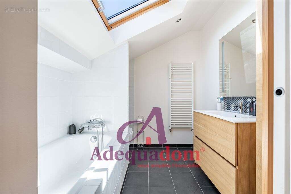 Maison à BOIS-COLOMBES