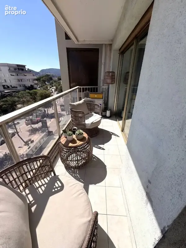 Appartement 3 pièces - Mandelieu- Viager occupé - photo 4