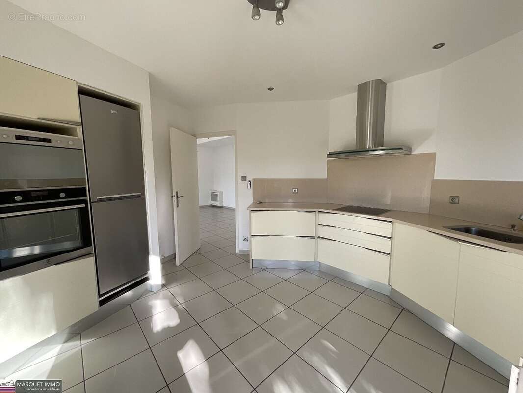 Maison à LIGNAN-SUR-ORB