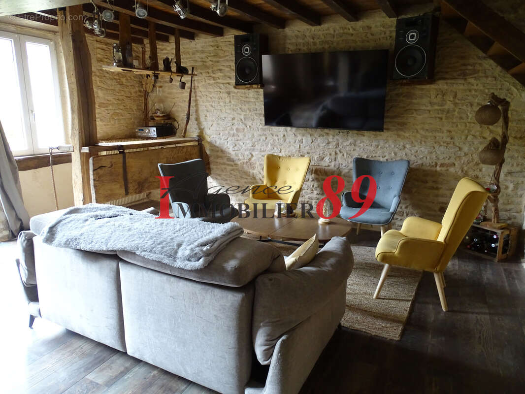 Maison à BAIGNEUX-LES-JUIFS