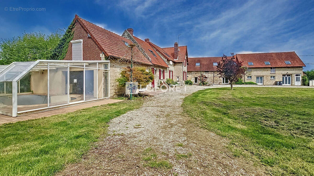 Maison à CHAUNY