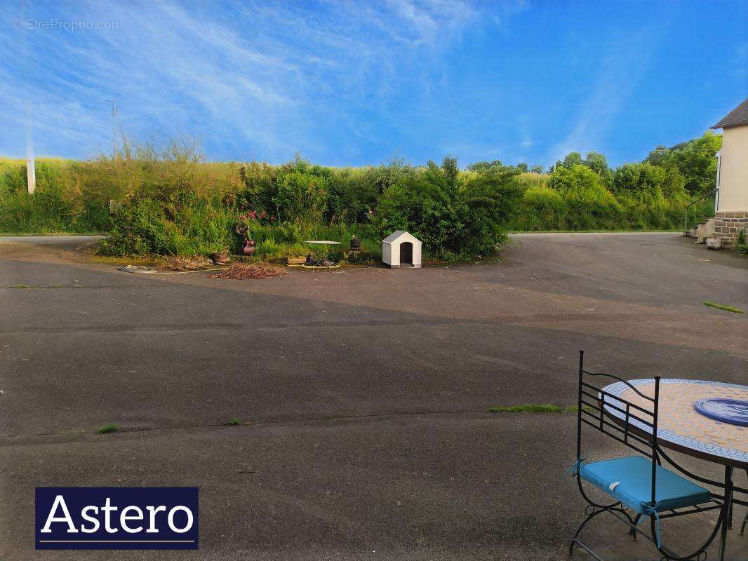 Domaine immobilier d'exception à Plémet (22210) – Un ensemble rare aux multiples possibilités - photo 1