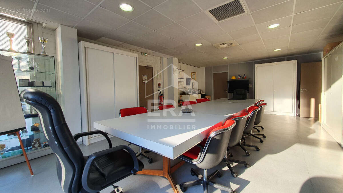 Bureaux 435m² à marseille 15e arrondissement - photo 4