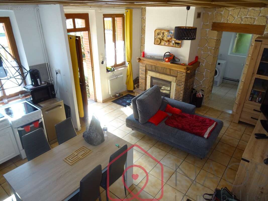 Maison à PRESLY
