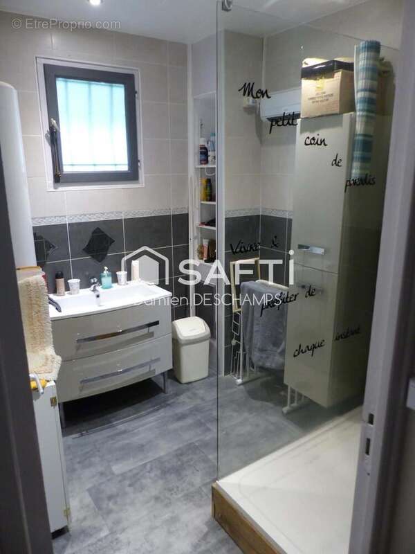 Photo 6 - Maison à THEVET-SAINT-JULIEN