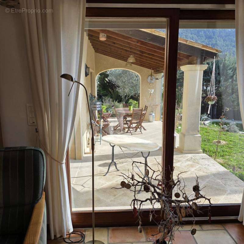 Splendide maison avec 2 logements et piscine - photo 9