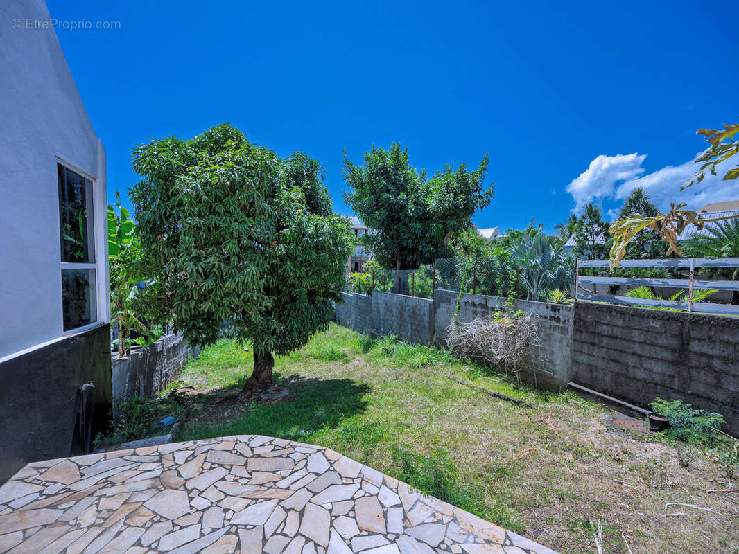 Maison à SAINT-DENIS