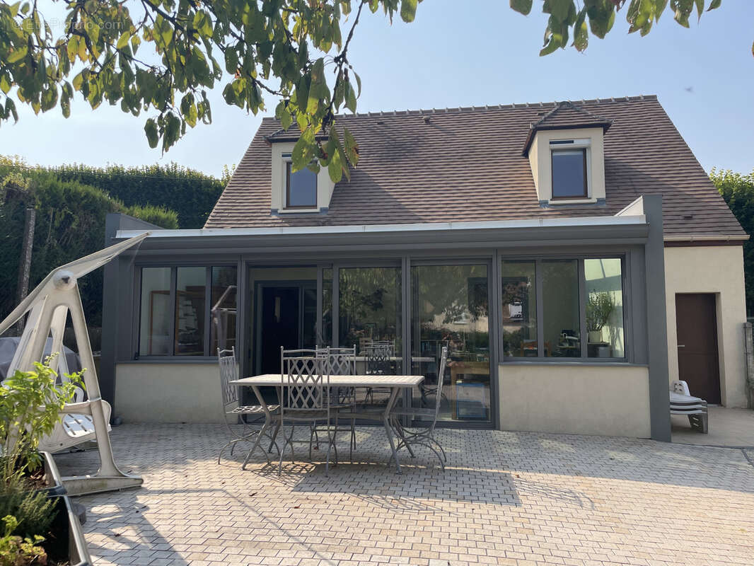 Maison à PONTOISE