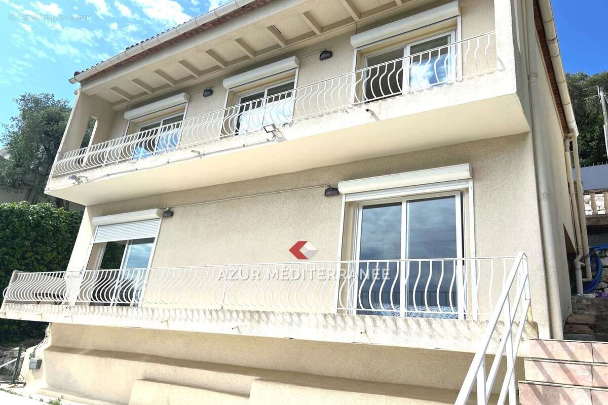 Maison à VILLEFRANCHE-SUR-MER