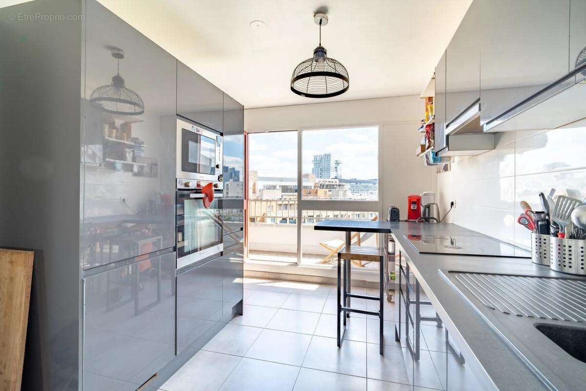 Appartement à NANTERRE