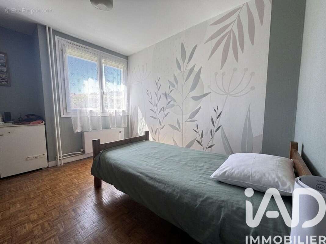 Photo 3 - Appartement à UNIEUX