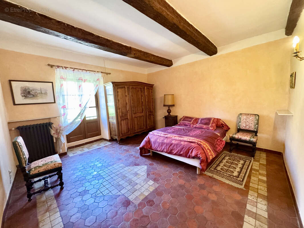 Maison à SAINT-MARTIN-DE-CASTILLON