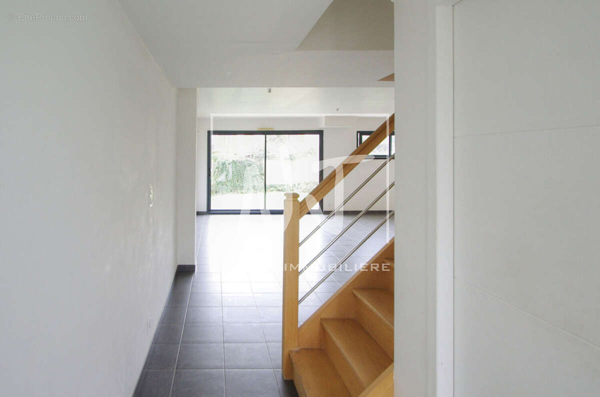 Maison à BOUCHEMAINE