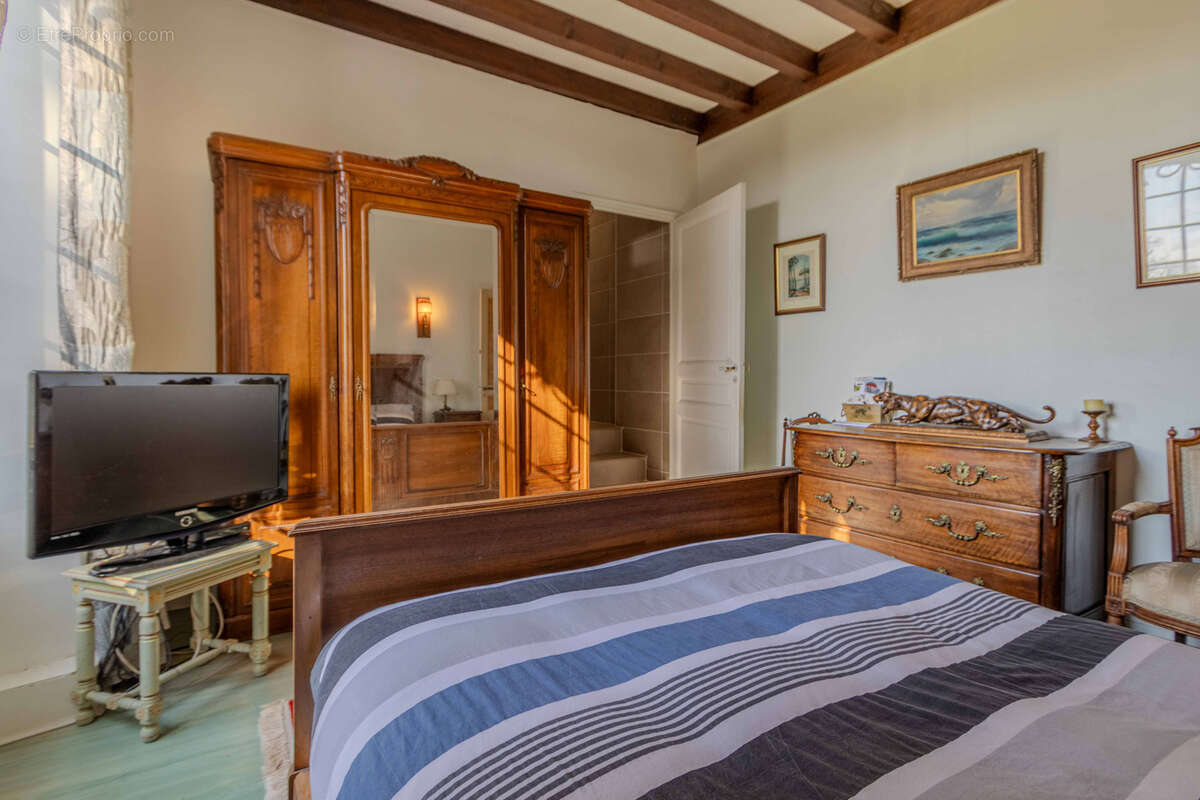 Maison à SAINT-CYPRIEN