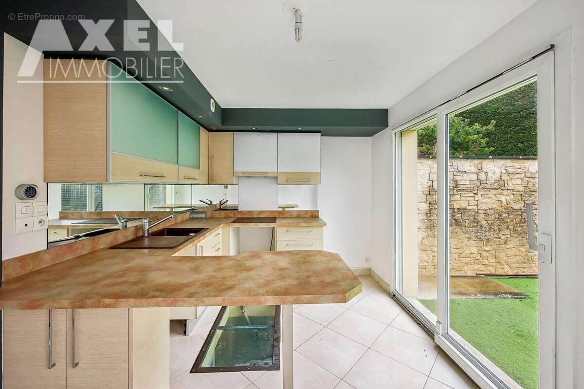 Maison à BOIS-D'ARCY